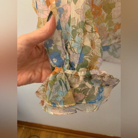 NWT Beulah floral blouse ruffled and romantic various sizes 💝 - Picture 5 of 15